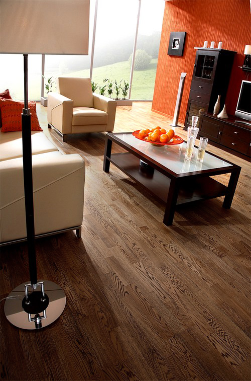 Parquet massif chêne verni - Ch&ecirc;ne massif authentique verni carbonise 160x20mm eco label